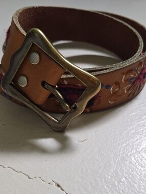 Women's Lucky Brand Embroidered Leather Belt XL Made In India